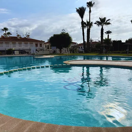 Apartament Maxx - Bright And Stylish With Pool Access, Jardin Torrevieja